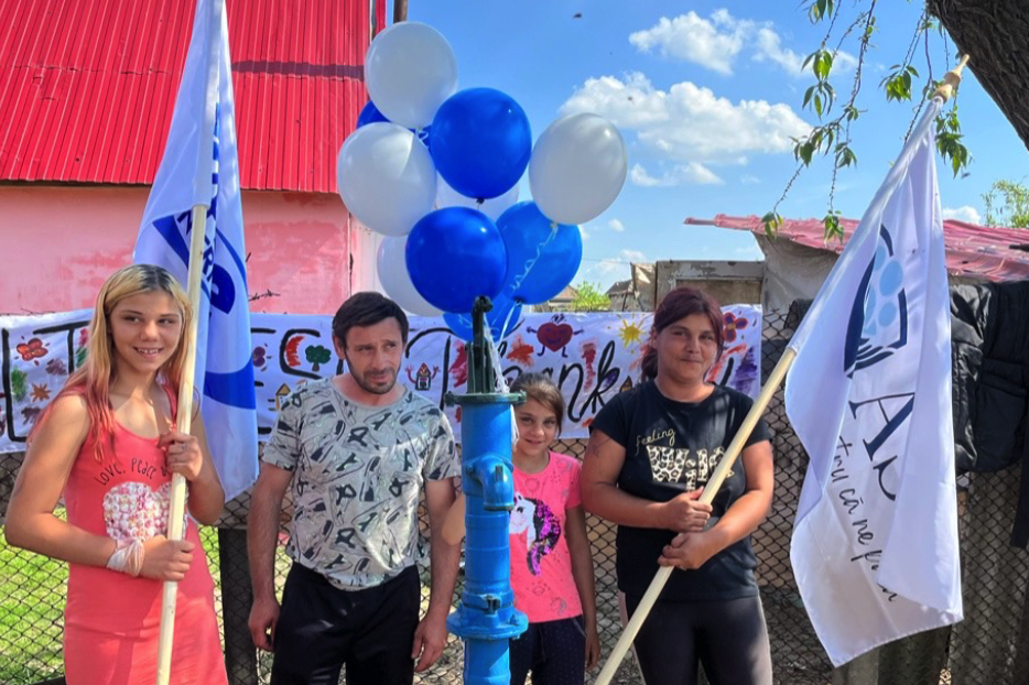 Apa, sursa vieții, este acum accesibilă direct din curte